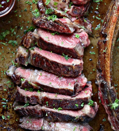 Grilled-Tomahawk-Steak-Photo-